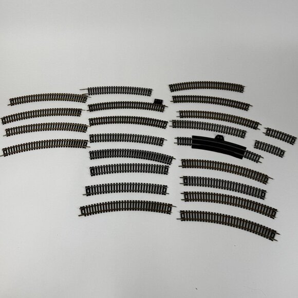 Vintage HO Scale Atlas Train Tracks Mixed Lot Of 23 Curved Pieces 2 Short curve - Picture 1 of 5